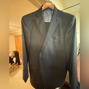 Hart Schaffner & Marx 44R suit